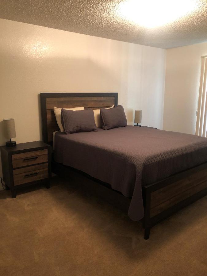 Whispering Meadows Apartments Bakersfield Ngoại thất bức ảnh