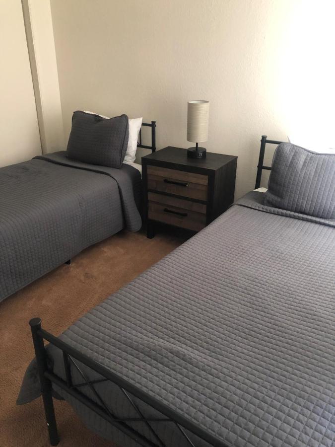 Whispering Meadows Apartments Bakersfield Ngoại thất bức ảnh