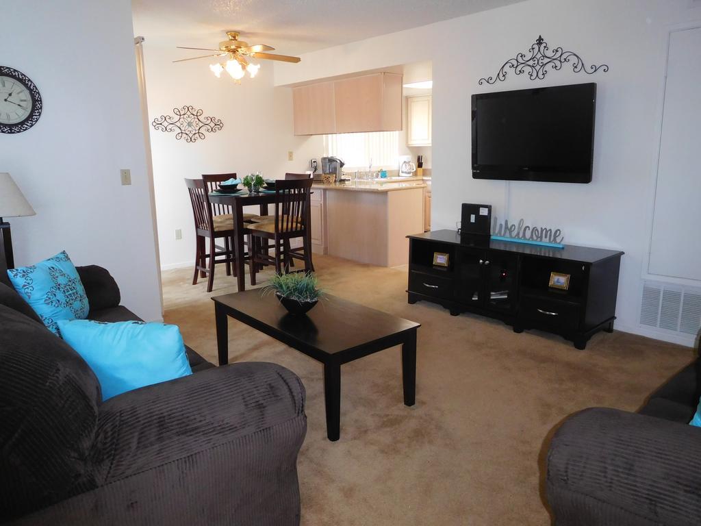 Whispering Meadows Apartments Bakersfield Ngoại thất bức ảnh