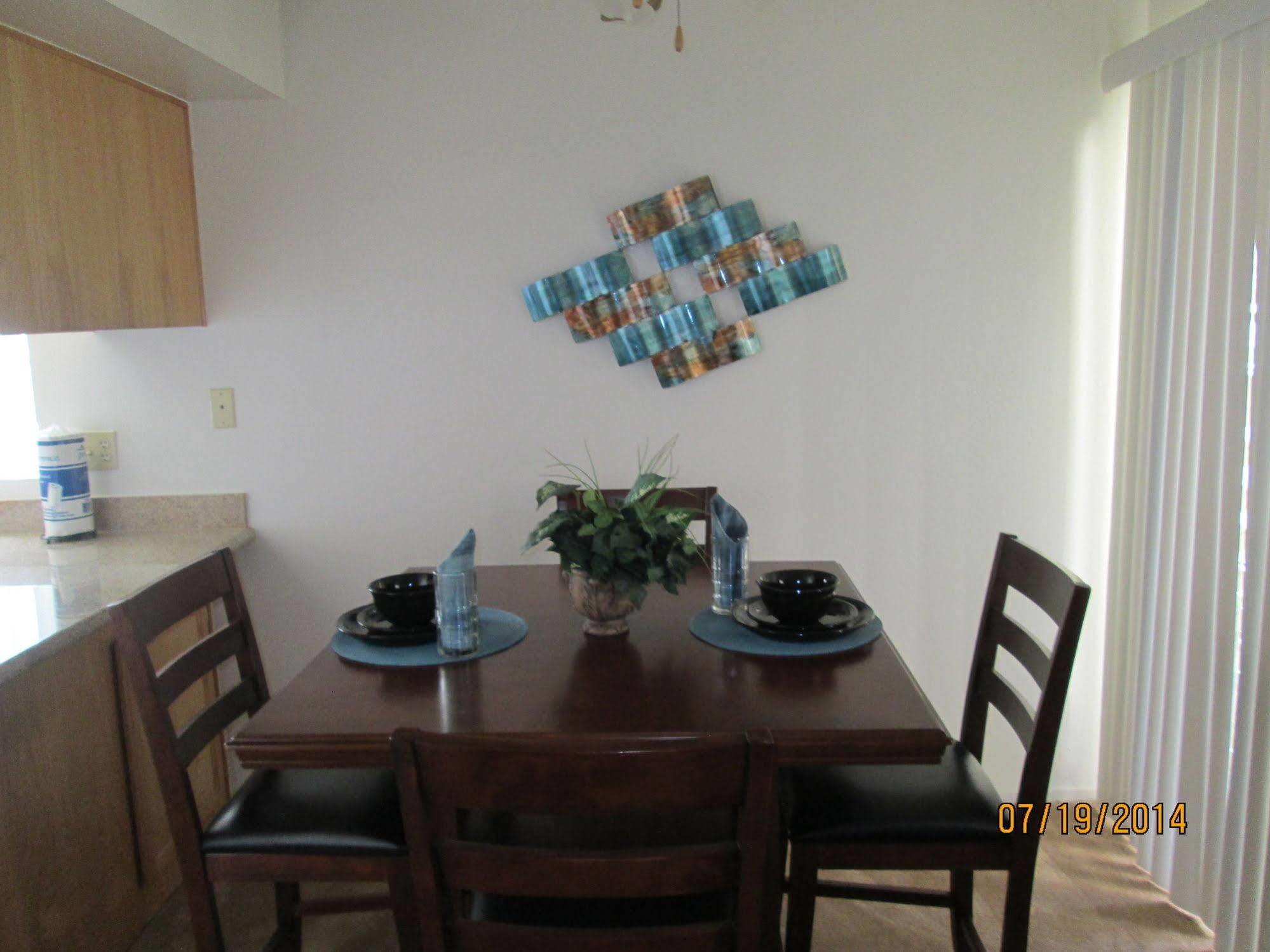 Whispering Meadows Apartments Bakersfield Ngoại thất bức ảnh
