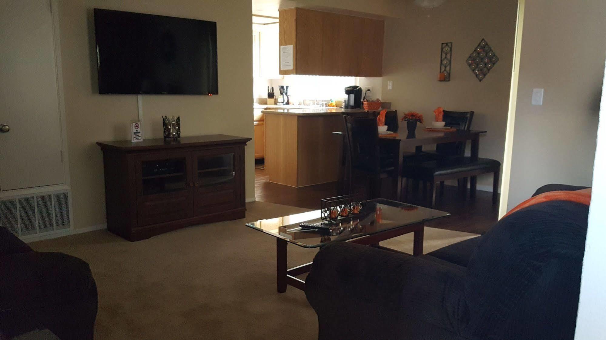 Whispering Meadows Apartments Bakersfield Ngoại thất bức ảnh