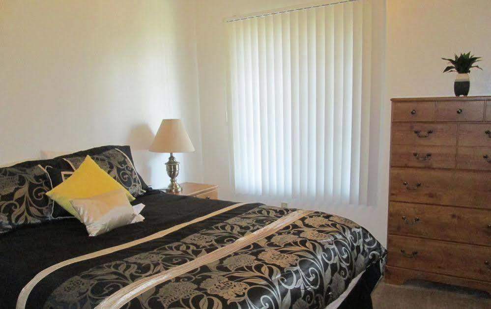 Whispering Meadows Apartments Bakersfield Ngoại thất bức ảnh